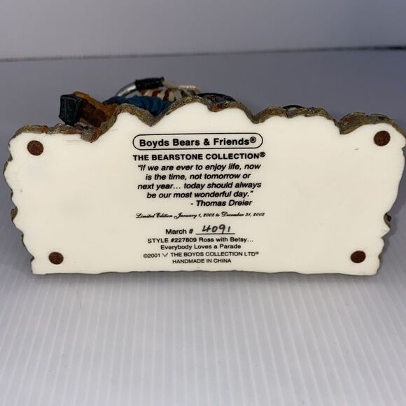 Boyds Bears & Friends Ross With Betsy Everybody Loves A Parade 2001 Style#227809 - Picture 7 of 9